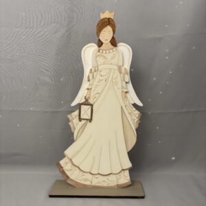 Home anjo com lanterna